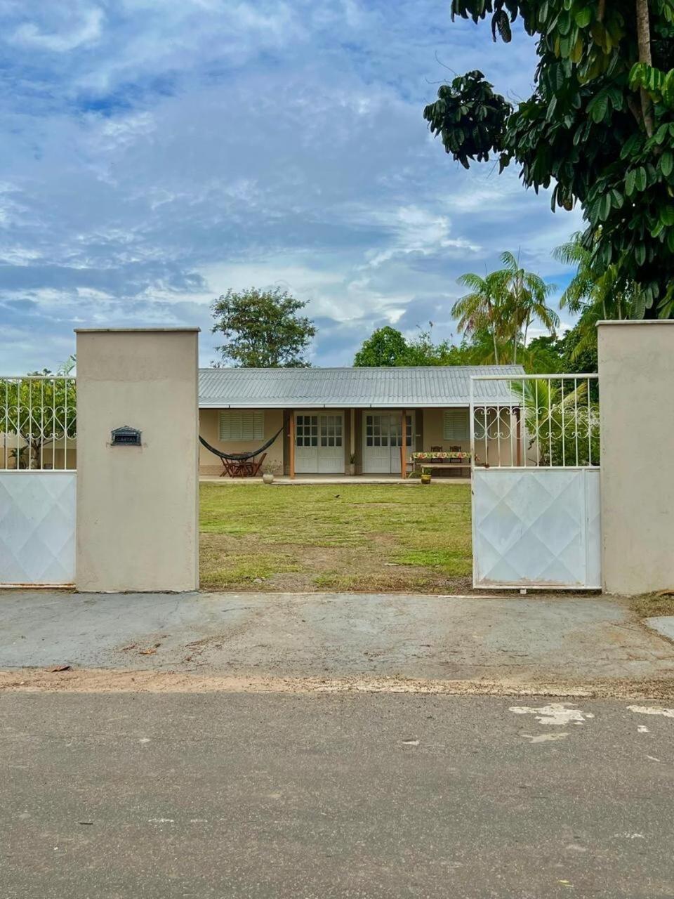 Casa Bouganville - Quarto Com Cozinha Novo Airao Exterior photo